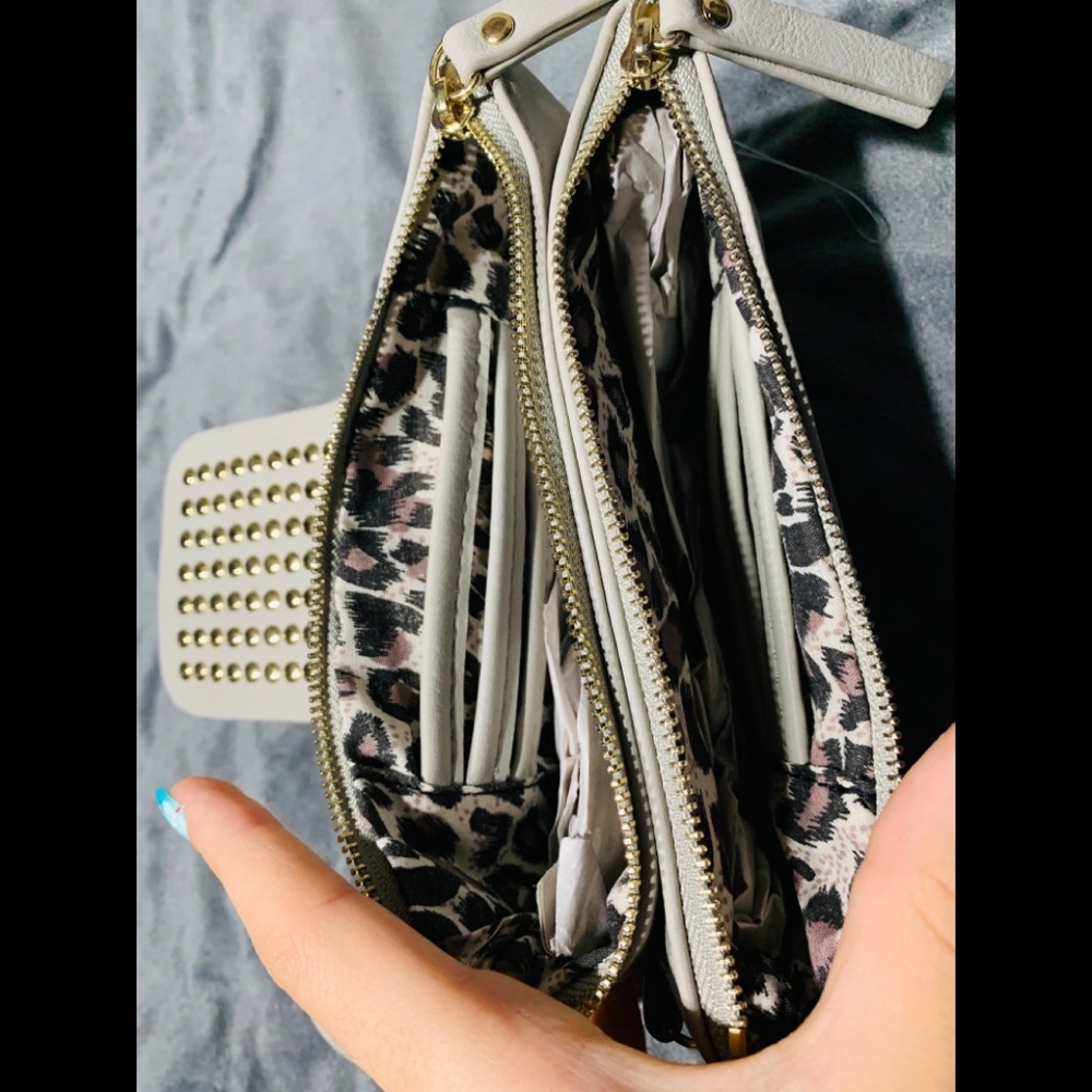 Wallet - Picture 5 of 7